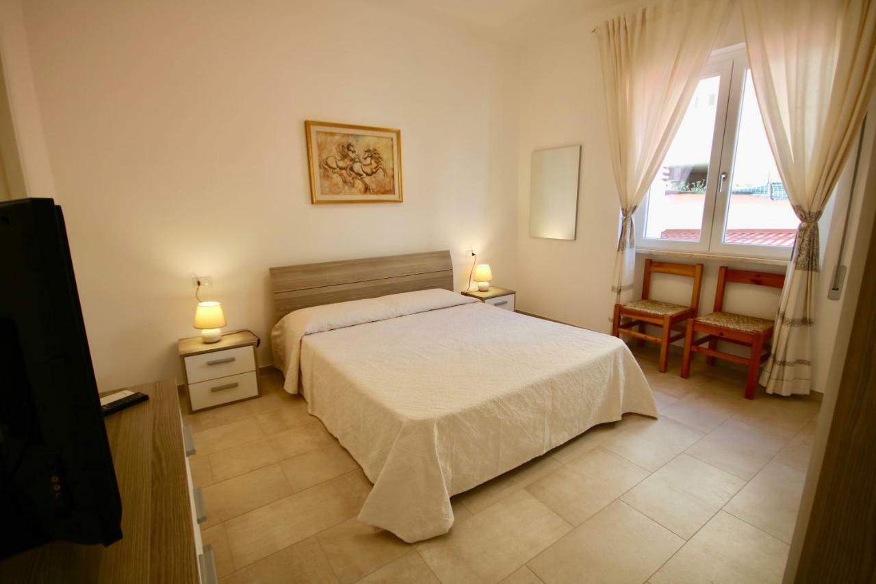 Casa Degli Ospiti Hotel Olbia Exterior photo